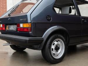 Immagine 7/32 di Volkswagen Golf Mk I GTD 1.6 (1983)