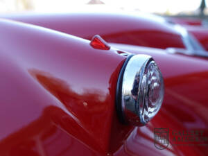 Image 49/50 of Jaguar XK 120 OTS (1954)