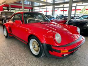 Image 2/20 of Porsche 911 Turbo 3.3 (1986)