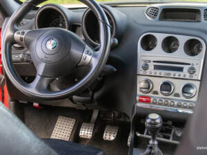 Immagine 16/25 di Alfa Romeo 156 3.2 V6 GTA (2004)