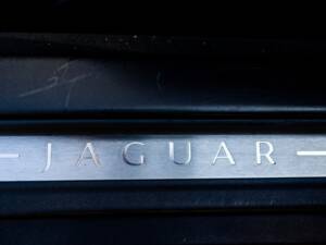 Image 32/50 de Jaguar XKR (2007)