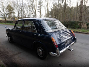 Image 4/17 of Vanden Plas 1300 (1969)