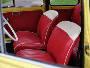 Image 13/48 of FIAT 500 F (1965)