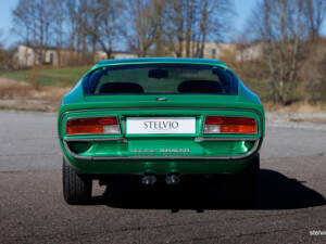 Image 17/49 de Alfa Romeo Montreal (1974)