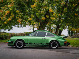 Imagen 11/28 de Porsche 911 Carrera 3.0 (1975)