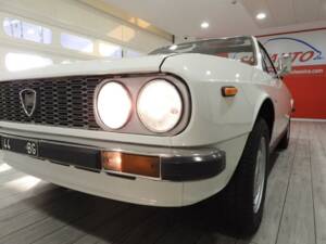 Image 12/13 of Lancia Beta Montecarlo Spider (1977)