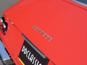Bild 12/19 von Ferrari 365 GTB&#x2F;4 Daytona (1971)