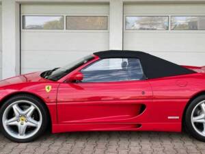 Image 3/17 of Ferrari F 355 Spider (1995)