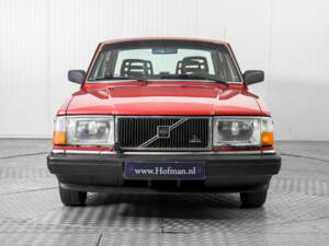 Image 14/50 of Volvo 240 (1987)