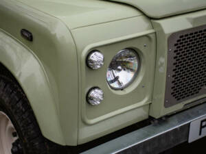 Bild 36/50 von Land Rover Defender 90 (1996)