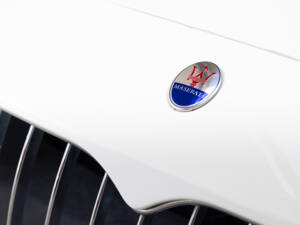 Image 32/39 de Maserati Quattroporte S 4.7 (2009)