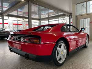 Immagine 8/20 di Ferrari 348 GTS (1991)