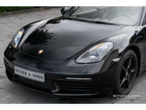 Image 21/30 of Porsche 718 Boxster (2016)