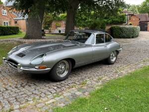 Image 1/30 de Jaguar Type E 4.2 (1965)
