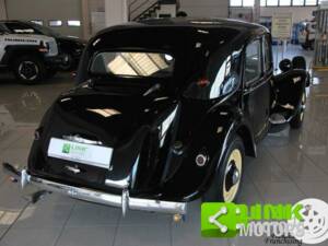 Afbeelding 6/10 van Citroën Traction Avant 11 B (1954)