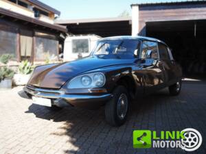 Immagine 1/10 di Citroën DS 21 (1972)