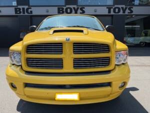 Image 3/24 of Dodge Ram 1500 (2005)