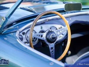 Image 34/52 of Austin-Healey 100&#x2F;4 (BN2) (1956)