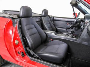 Bild 20/50 von Mazda MX-5 1.8 (1995)