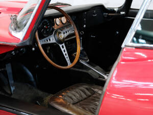 Bild 19/23 von Jaguar E-Type 4.2 (1967)