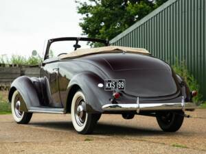 Imagen 8/8 de Ford V8 Club Cabriolet (1937)