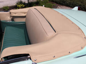 Immagine 29/40 di Cadillac 62 Convertible (1956)