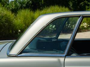 Bild 35/50 von Mercedes-Benz 230 SL (1965)