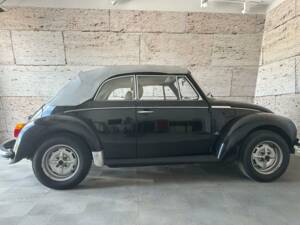 Image 11/28 of Volkswagen Beetle 1600 (1977)