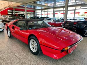 Imagen 3/20 de Ferrari 308 GTSi (1982)