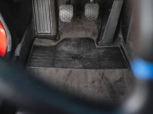 Image 14/50 of BMW M3 (1987)