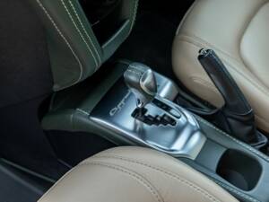 Image 40/50 of Aston Martin Cygnet (2013)