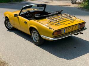 Image 2/7 of Triumph TR 7 Europa (1981)