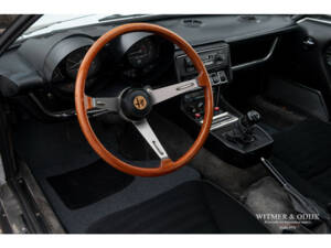 Image 4/34 de Alfa Romeo Montreal (1972)