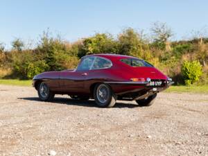 Imagen 9/50 de Jaguar E-Type 3.8 (1962)