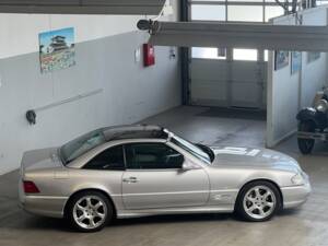 Image 38/50 de Mercedes-Benz SL 500 &quot;Silver Arrow&quot; (2001)