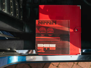 Image 28/30 de Ferrari 365 GTB&#x2F;4 Daytona (1973)