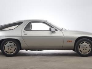 Immagine 3/20 di Porsche 928 S (1981)