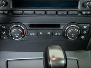 Imagen 25/50 de BMW 325i (2007)