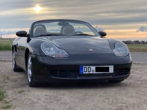 Image 2/25 of Porsche Boxster (1998)