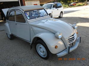 Image 13/71 de Citroën 2 CV 4 (1971)