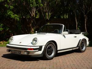 Image 30/35 of Porsche 911 SC 3.0 (1983)