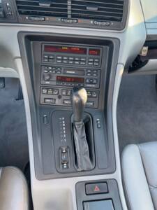 Bild 21/40 von BMW 850i (1991)