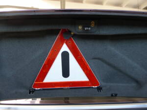 Image 2/47 of Mercedes-Benz 500 SL (1992)