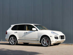 Bild 5/49 von Porsche Cayenne GTS (2009)