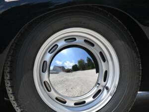 Image 11/23 of Porsche 356 1600 Speedster (1956)