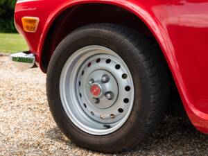 Immagine 41/50 di Triumph TR 6 (1975)