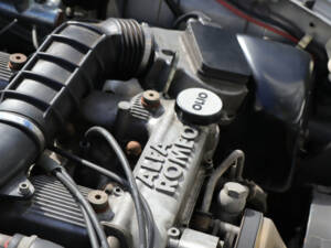 Image 32/50 of Alfa Romeo 2.0 Spider (1992)
