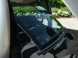 Image 20/50 of Mercedes-Benz SL 350 (2005)