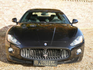 Bild 7/50 von Maserati GranTurismo S (2010)