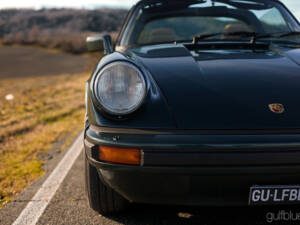 Image 19/79 of Porsche 911 SC 3.0 (1983)